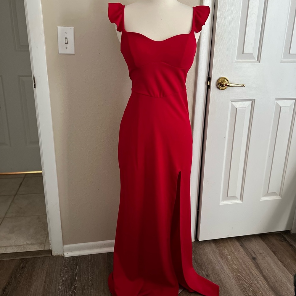Red Dress - Long - Fancy - Size 7 but small - Like New